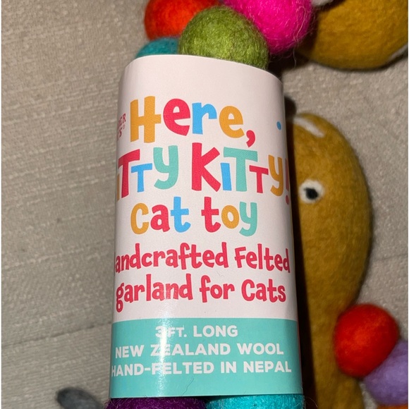 🐱🐾🐱NEW Trader Joe’s Cat Toy Garland 🐾 - Picture 4 of 5